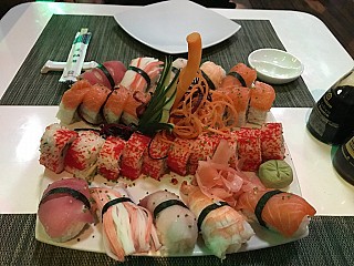 Imomo Sushi House