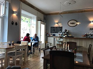 Fellfisch Café Schmuck