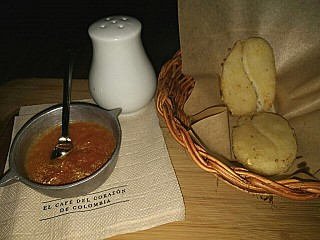 restaurant image