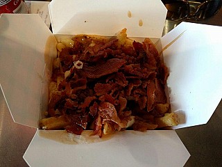 Smoke's Poutinerie-transcona