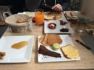 Le Cafe Compose