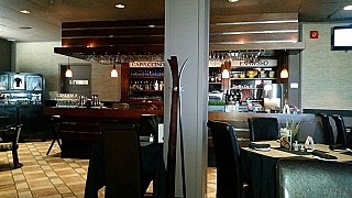 Laura Fratelli's Restaurant