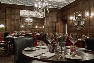 The At Ellenborough Park