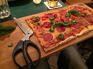 Pizza Track