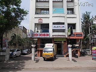 Hot Breads (Nelson Manickam Road)