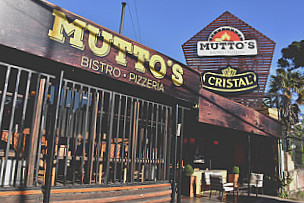 Mutto's Pizza