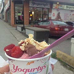 Yogurty's Froyo