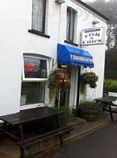 Y Dafarn Datws Fish And Chip Shop