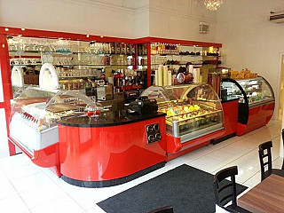 Crolla's Gelateria