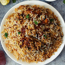 Hyderabadi Dum Briyani