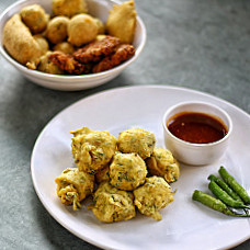 Mayur Bhajiya