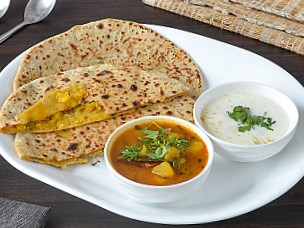 Shree Kedareshwar Aloo Paratha