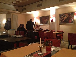 Opera Café