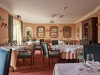 Corse Lawn