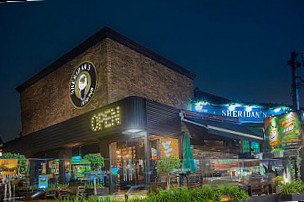 Sheridan's Irish Pub