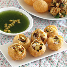 Natkhat Pani Puri