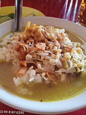 Soto Ayam Kemiri Pak Wo