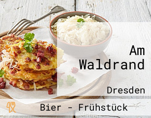 Am Waldrand