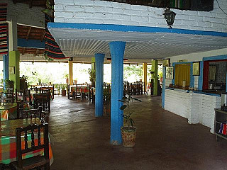 Chalva's Restaurant Copala