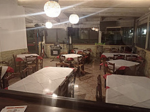 Piccadilly Pizzeria Trattoria