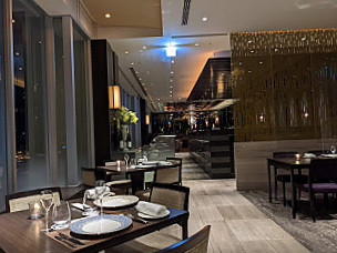 Dining 19