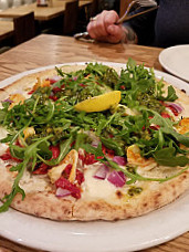 Famoso Neapolitan Pizzeria