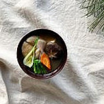 Liào Lǐ Yán Jiū Shè リンネ
