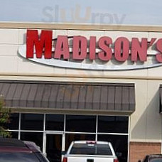 Madison's On Dowlen Road