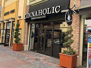 Cinnaholic