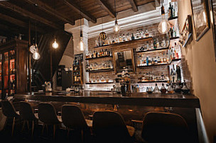 Sottovoce Speakeasy