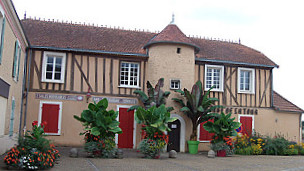 Auberge De La Tour