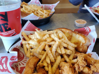 Raising Cane's Chicken Fingers