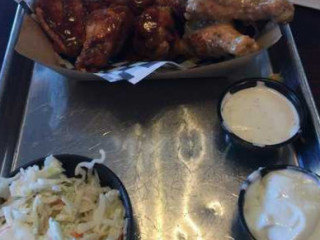 Wingin It!