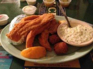 Huck's Catfish