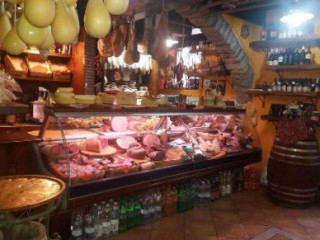 Salumeria E Trattoria Del Casale