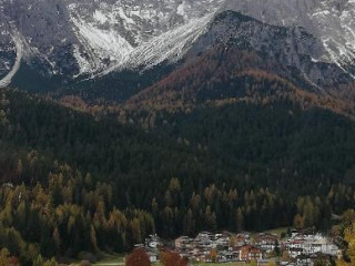 Gelateria Dolomiti Pizzeria Di De Martin Deppo Boris