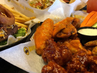 Buffalo Wild Wings St. Clair Shores