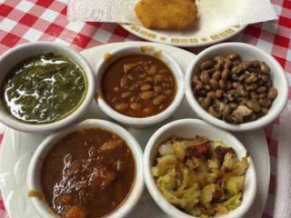 Sylvia Mae's Soul Food