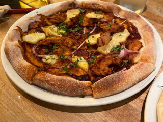 California Pizza Kitchen