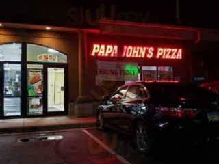 Papa Johns Pizza