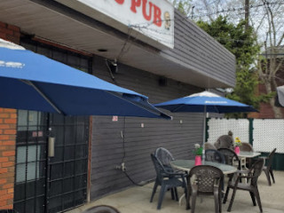 T B's Pub