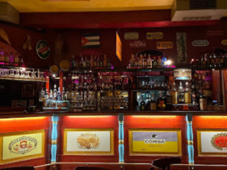 La Casa Del Ron