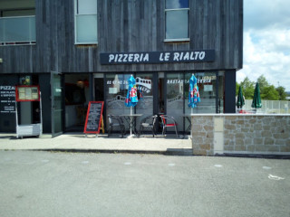 Le Rialto Pizzeria à Theix Golfe Du Morbihan