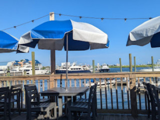 Dockside Restaurant Bar