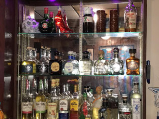Bitters Pub