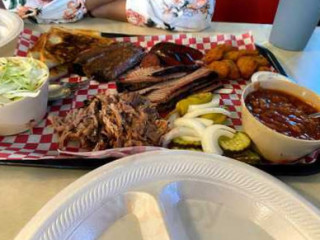 Massey's Bar-B-Que