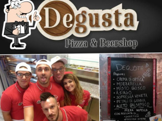 Degusta