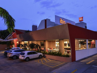 Ibis Campo Grande