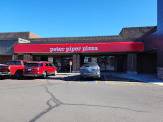 Peter Piper Pizza