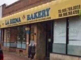 La Reina Bakery